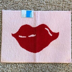 Lip Print Bath Rug NWT